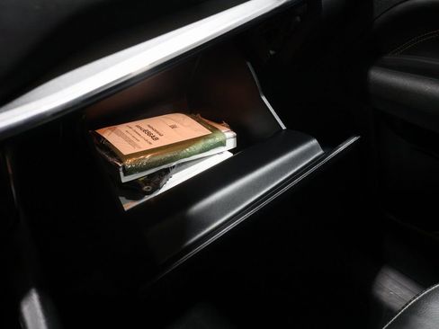 Used 2022 Jeep Compass Limited image 43