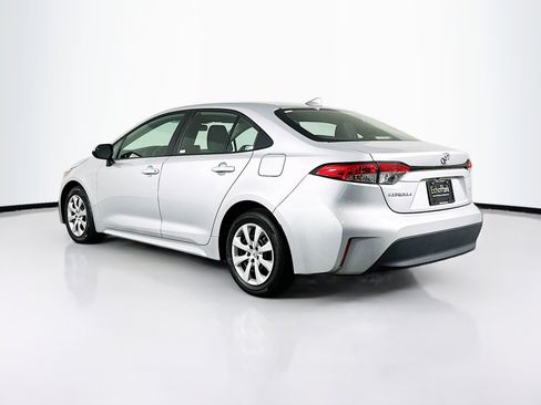 Used 2024 Toyota Corolla LE image 5