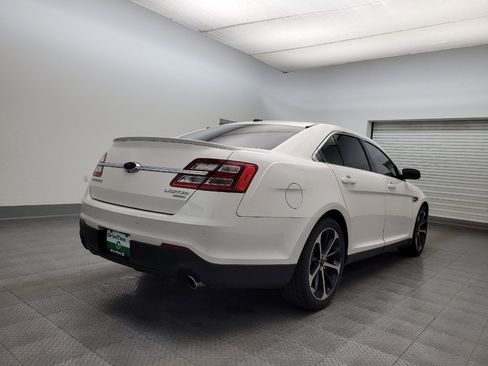 Used 2016 Ford Taurus Limited w/ Equipment Group 301A image 9