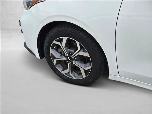 Used 2021 Kia Forte LXS image 20