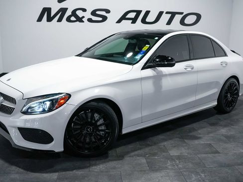 Used 2018 Mercedes-Benz C 300 Sedan image 2
