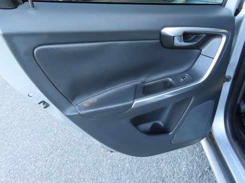 Used 2014 Volvo XC60 3.2 image 10