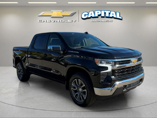 Used 2024 Chevrolet Silverado 1500 LT AWD/4WD image 7