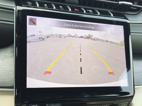 Used 2024 Jeep Grand Cherokee Limited w/ Trailer Tow Package image 30