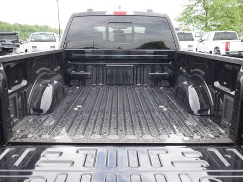 New 2026 Ford F150 Lariat w/ Equipment Group 501A Mid AWD/4WD image 11