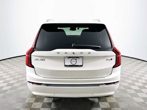 New 2025 Volvo XC90 B6 Plus w/ Protection Package Premier image 6