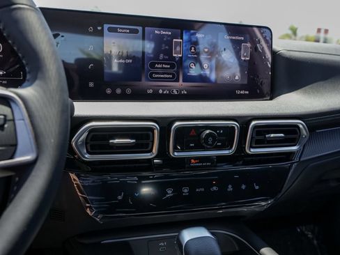 New 2026 Nissan Sentra SV w/ SV Convenience Package FWD image 26
