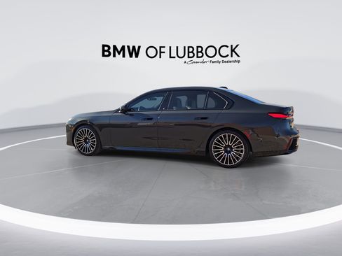 New 2026 BMW 740i w/ Executive Package image 6