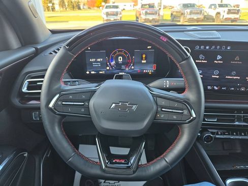 Used 2024 Chevrolet Traverse RS w/ LPO, Floor Liner Package AWD/4WD image 20