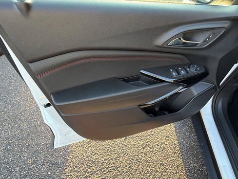 New 2026 Chevrolet Trax RS w/ Driver Confidence Package FWD image 14