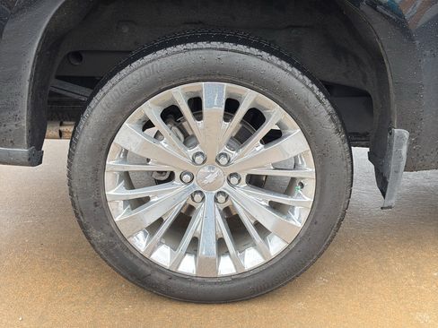 Used 2023 Chevrolet Silverado 1500 LTZ w/ Technology Package image 7