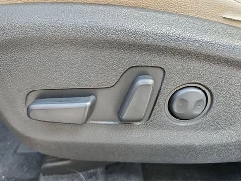 Used 2017 Hyundai Tucson Limited w/ Limited Ultimate Package 03 image 18