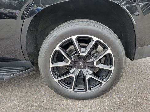 Used 2023 Chevrolet Tahoe RST image 9