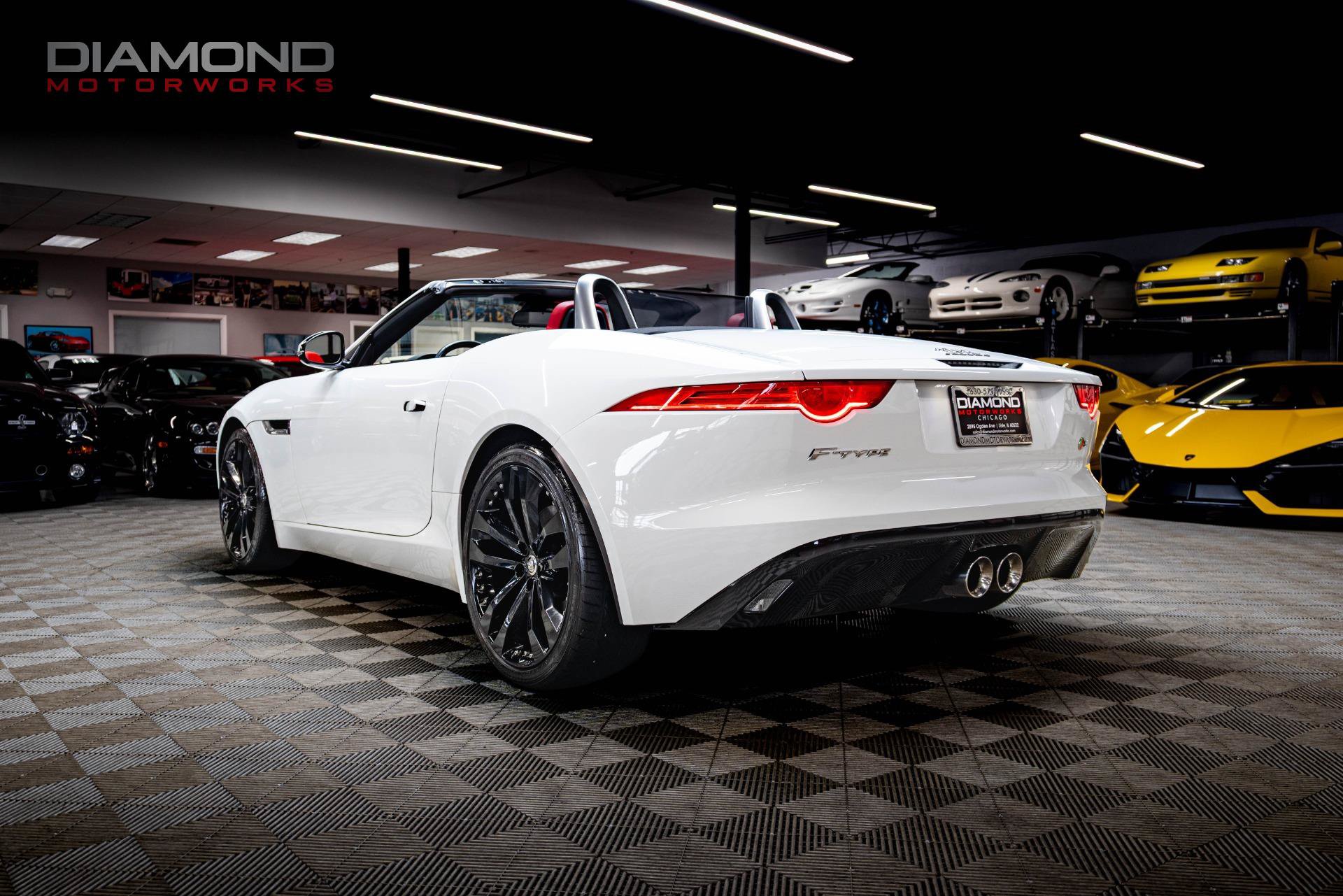 Used 2014 Jaguar F-TYPE S RWD image 2