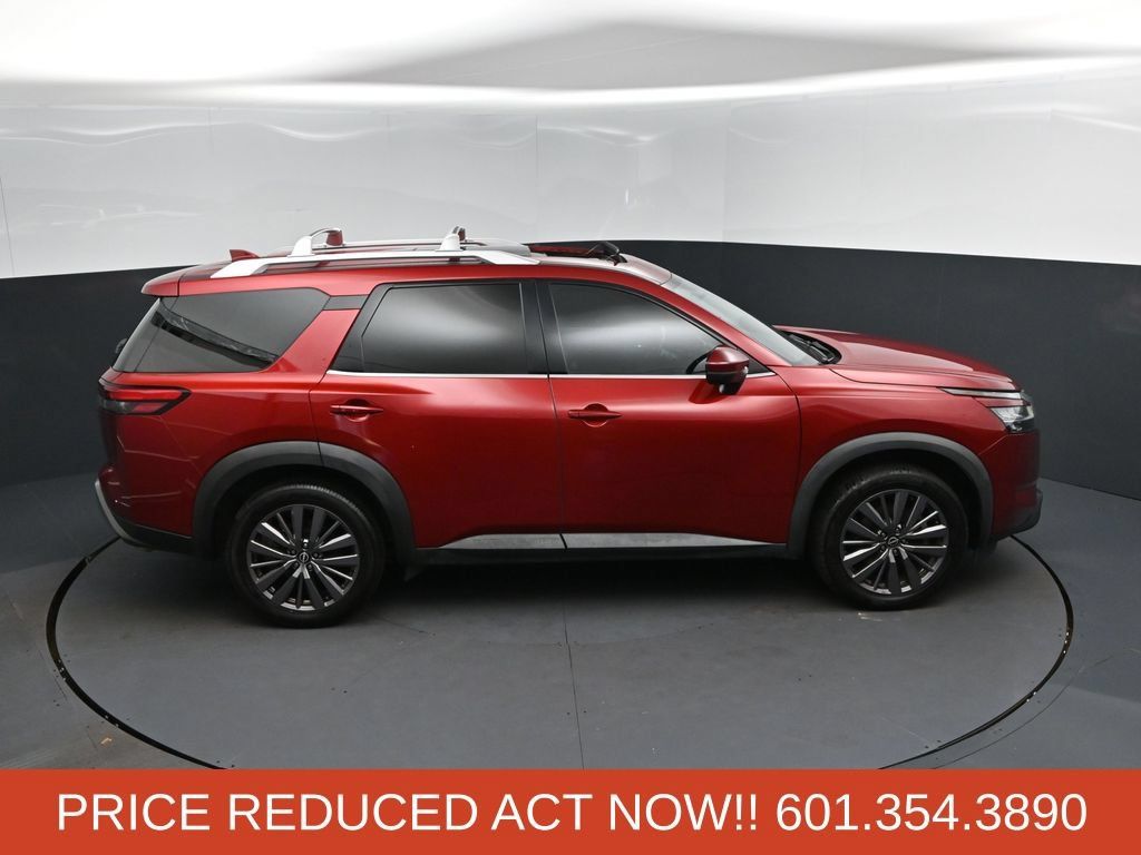 Used 2023 Nissan Pathfinder SL w/ SL Premium Package FWD image 36