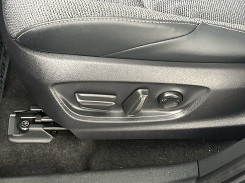 Used 2026 Toyota bZ FWD image 19