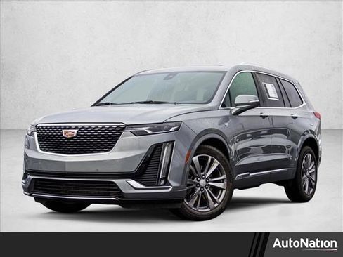 Used 2025 Cadillac XT6 Premium Luxury image 1