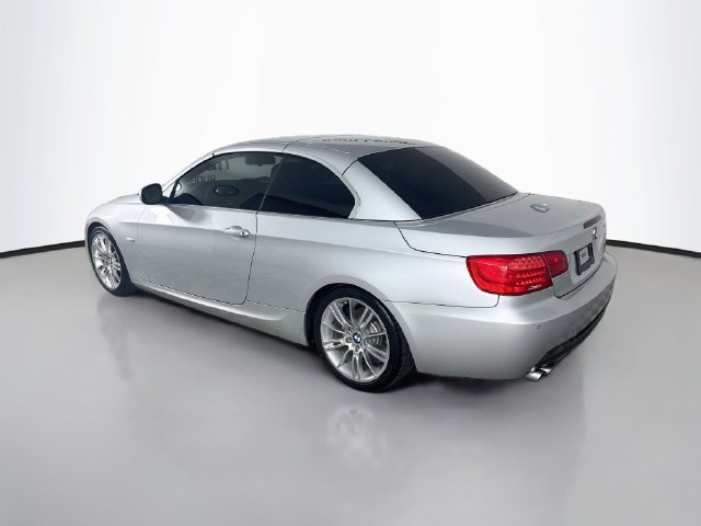 Used 2011 BMW 328i Convertible RWD image 5