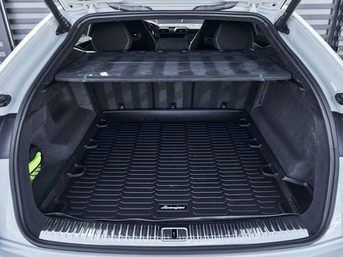 Used 2024 Lamborghini Urus Performante image 27