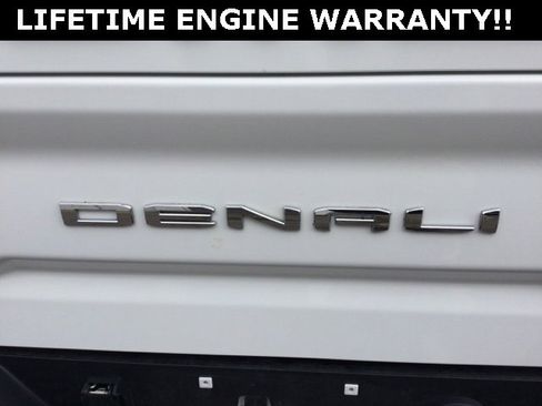 Certified 2022 GMC Sierra 3500 Denali image 38