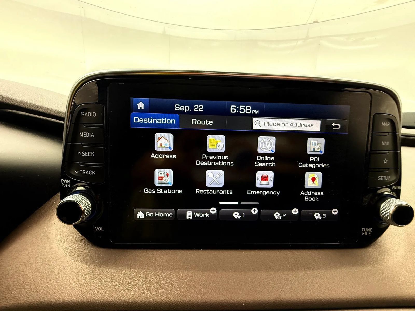 Used 2020 Hyundai Santa Fe Limited w/ Cargo Package AWD/4WD image 37