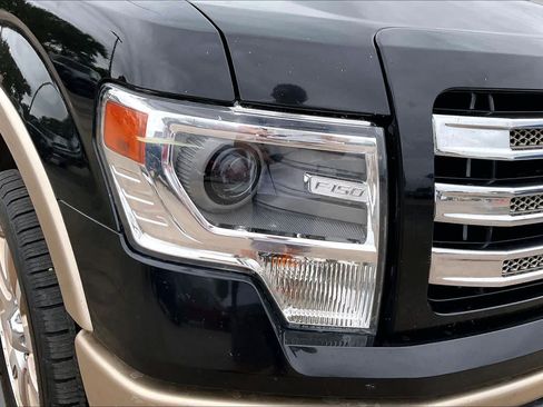Used 2013 Ford F150 King Ranch w/ King Ranch Luxury Pkg AWD/4WD image 27