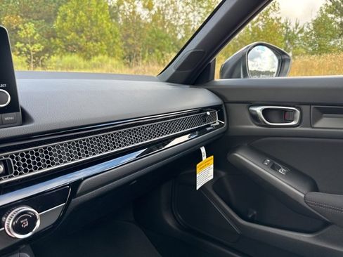 New 2026 Honda Civic Sport image 23