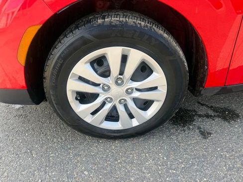 Certified 2024 Kia Soul LX FWD image 15