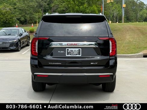 Used 2024 GMC Yukon SLT w/ SLT Premium Package AWD/4WD image 12