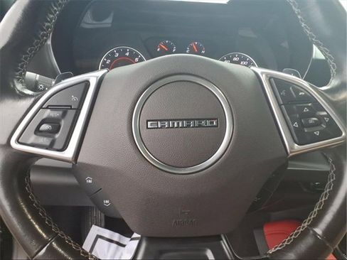 Used 2021 Chevrolet Camaro LT image 15