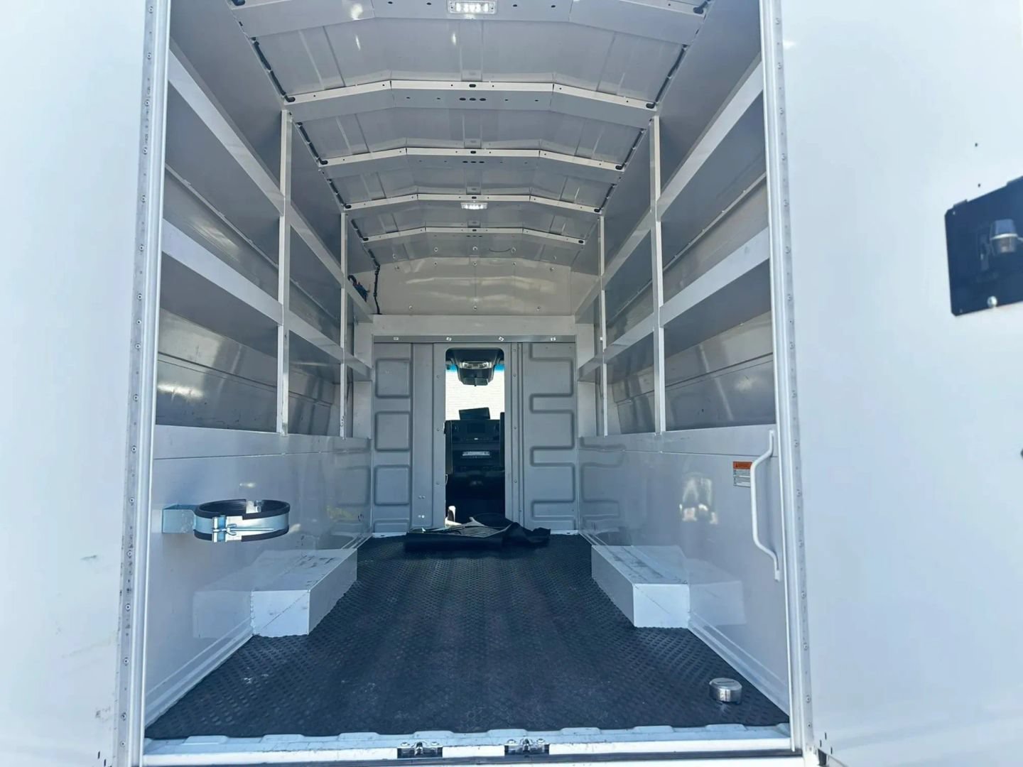 Used 2023 Mercedes-Benz Sprinter 3500 w/ Acoustic Package image 11