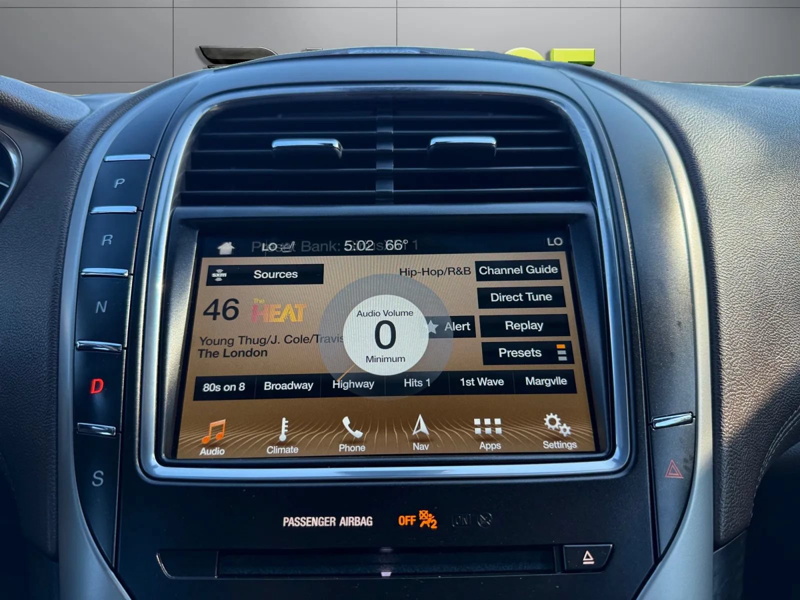 Used 2018 Lincoln MKX Reserve w/ Lincoln MKX Climate Package AWD/4WD image 32