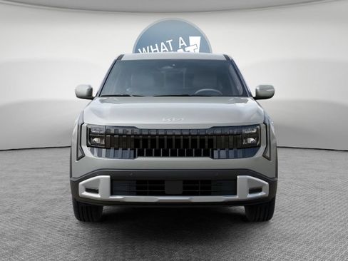 New 2027 Kia Seltos LX FWD image 2