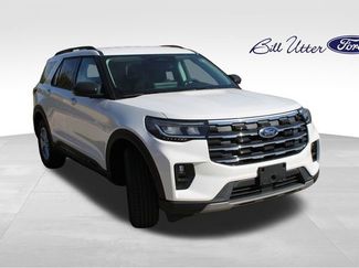 New 2026 Ford Explorer Active w/ Active Comfort Package video 2