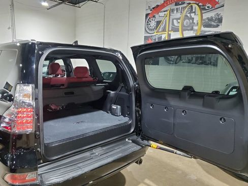 Used 2023 Lexus GX 460 Premium AWD/4WD image 50