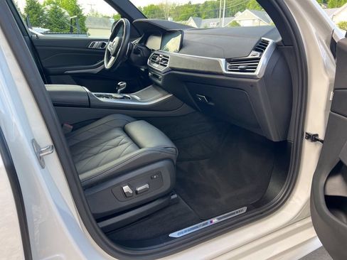 Used 2023 BMW X5 xDrive40i w/ M Sport Package AWD/4WD image 59