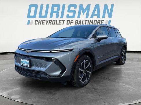New 2026 Chevrolet Equinox EV LT FWD image 2