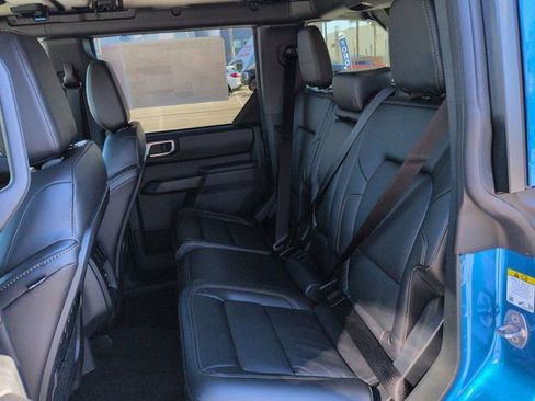 New 2026 Ford Bronco Badlands image 14