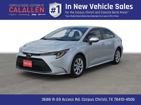 Used 2024 Toyota Corolla LE FWD image 1