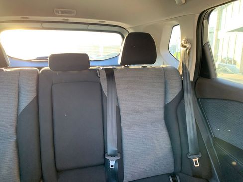 Used 2023 Nissan Rogue SV image 37