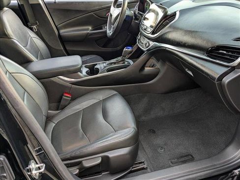 Used 2018 Chevrolet Volt Premier w/ Driver Confidence Package image 22