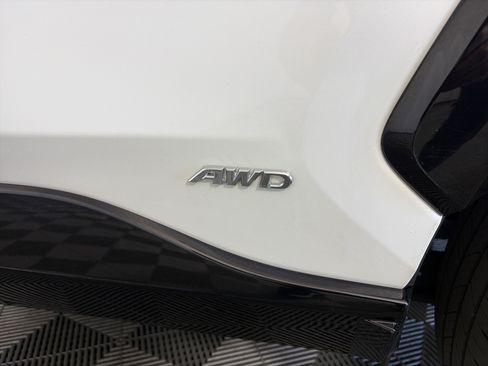 Used 2023 Toyota RAV4 XSE AWD/4WD image 6