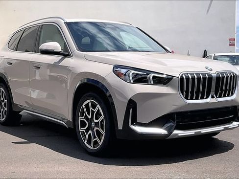 New 2026 BMW X1 xDrive28i w/ Technology Package AWD/4WD image 2