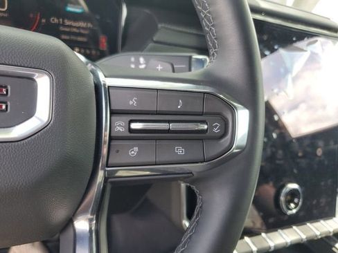 New 2026 GMC Acadia Elevation image 27