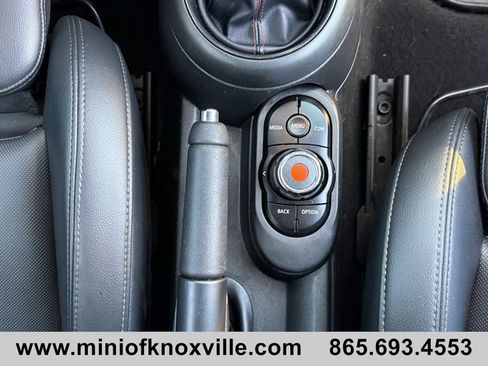 Used 2019 MINI Cooper S w/ Signature Upholstery Package image 18