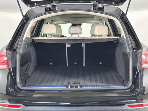 Used 2022 Mercedes-Benz GLC 300 image 26