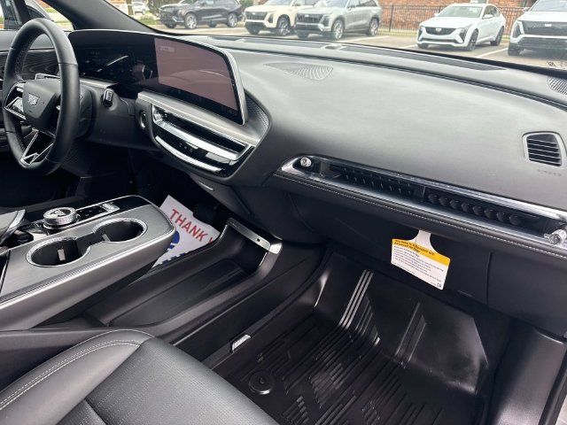 Certified 2024 Cadillac Lyriq Sport w/ LPO, Floor Liner Package AWD/4WD image 21