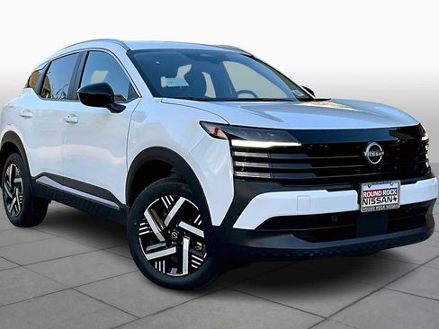 New 2026 Nissan Kicks SV image 2