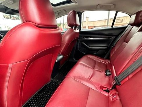 Used 2023 MAZDA MAZDA3 s image 28