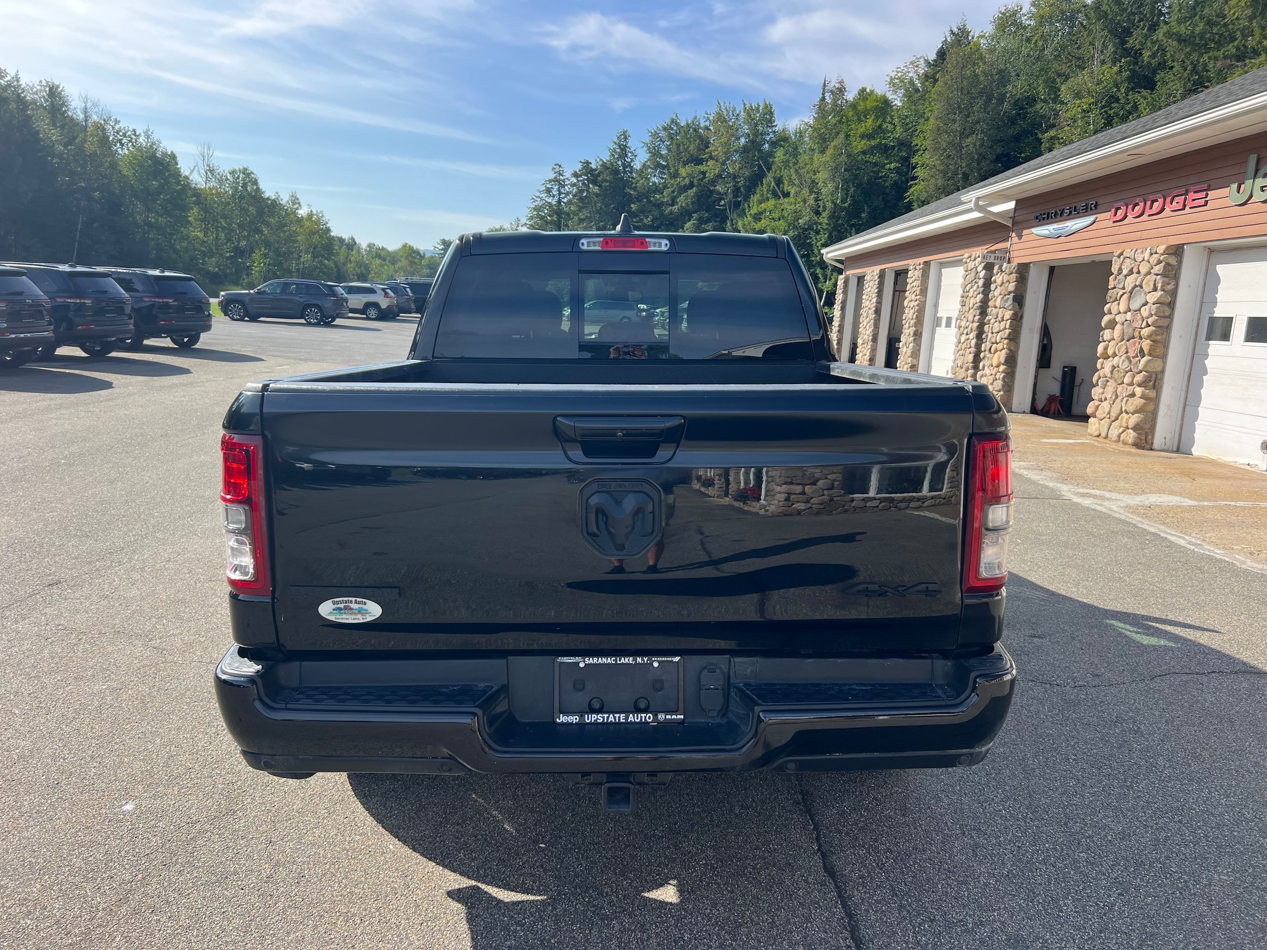 Used 2024 RAM 1500 Big Horn AWD/4WD image 6